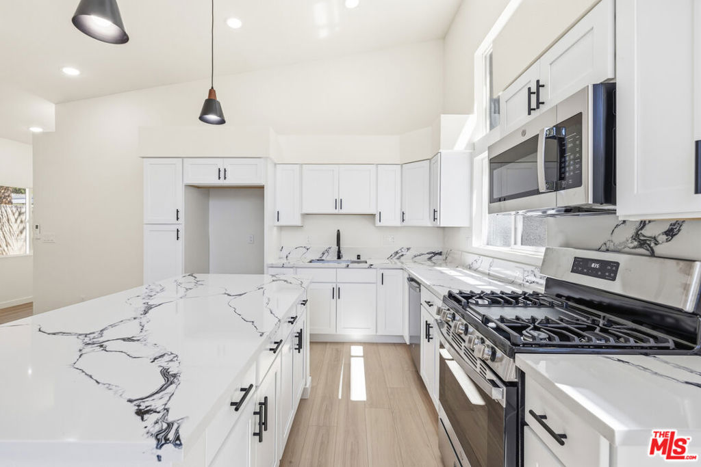 MLS #26850505 image #21