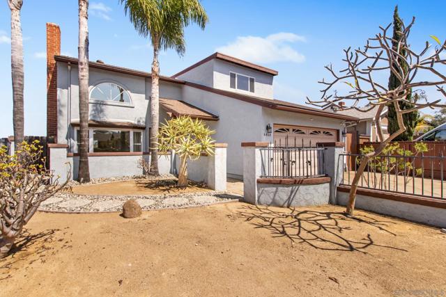 4460 Huggins St, San Diego CA: https://media.crmls.org/mediaz/6f2a0823-1d48-45c3-9bc3-5cb90aee7ac3.jpg