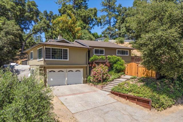 335 Hallsons Lane, Ben Lomond CA: https://media.crmls.org/mediaz/6f2a183c-b5e0-4c78-8bd2-8b3f68528042.jpg