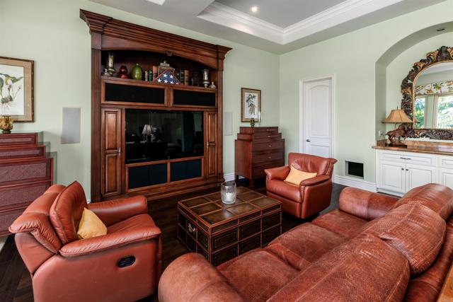 Detail Gallery Image 17 of 55 For 7104 Aviara Dr, Carlsbad,  CA 92011 - 5 Beds | 5/1 Baths