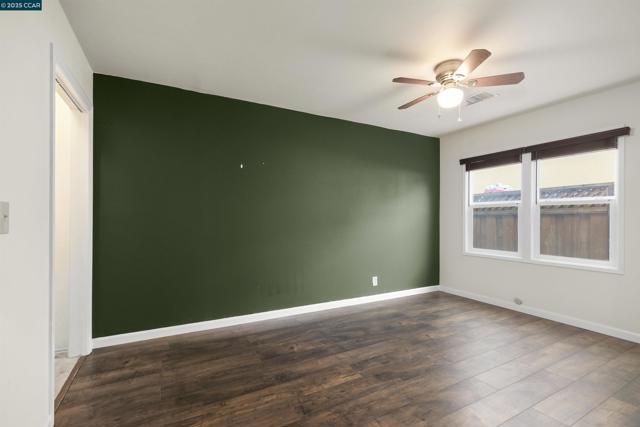 2656 Garden Ave, Concord CA: https://media.crmls.org/mediaz/6f2aca30-ba78-4e26-9bb5-1d2631dee9a5.jpg