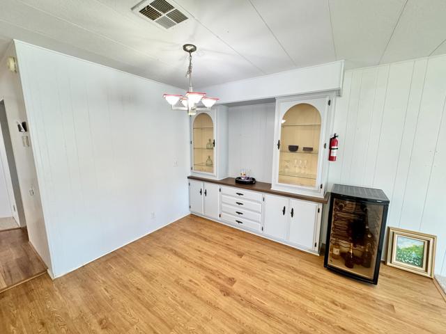 32075 Westchester Drive, Thousand Palms CA: https://media.crmls.org/mediaz/6f2c497a-6f20-4e78-8ebc-a08deee5be6d.jpg