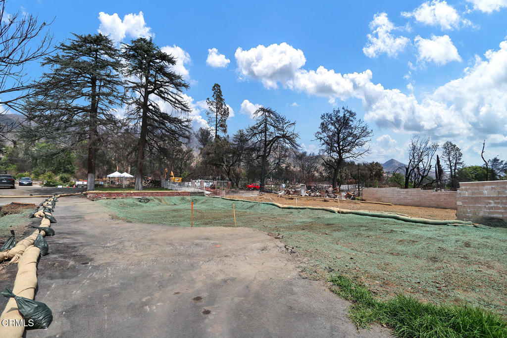 1052 New York Drive Altadena img 14