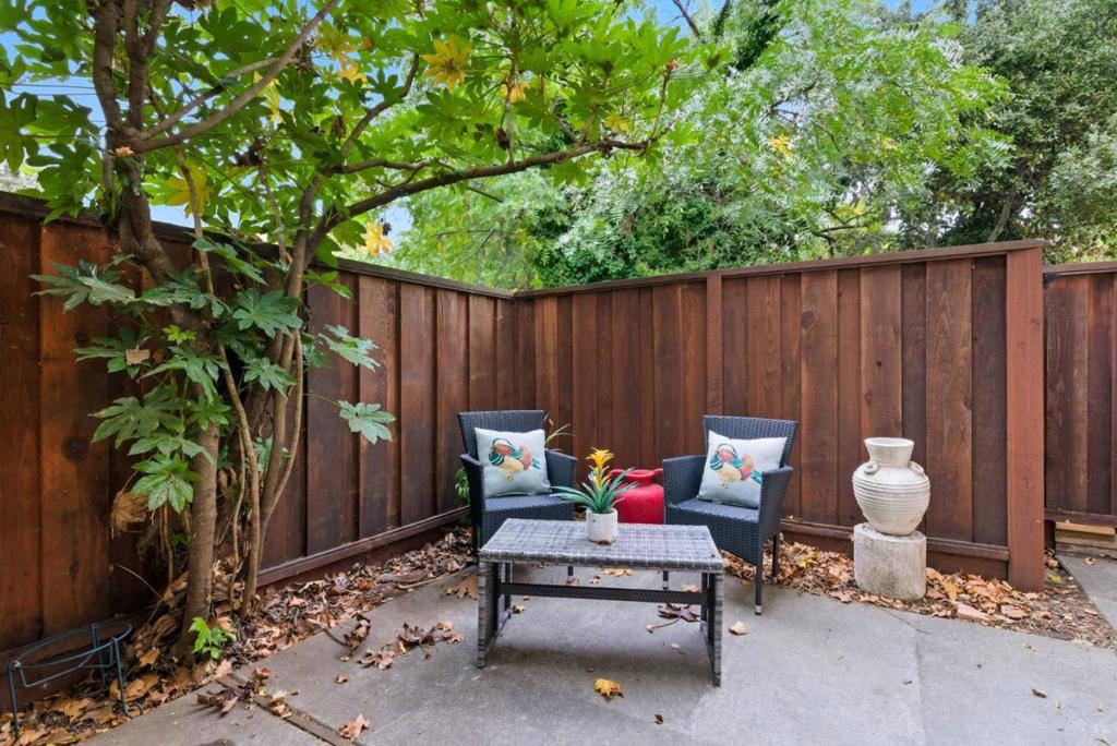 1123 San Ramon Valley Boulevard
