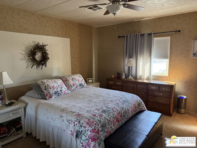 15500 Bubbling Wells Road, Desert Hot Springs CA: https://media.crmls.org/mediaz/6f2f3110-6cb9-44da-a0eb-b2c81eb36ac4.jpg