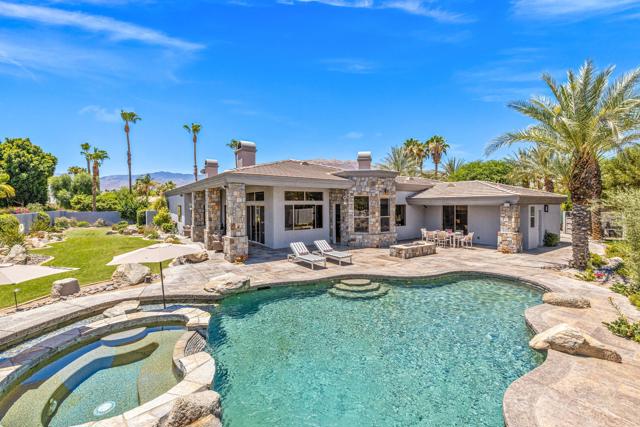 28 Clancy Lane S Lane, Rancho Mirage CA: https://media.crmls.org/mediaz/6f2f3230-f282-4bce-bc93-959a190ccc38.jpg