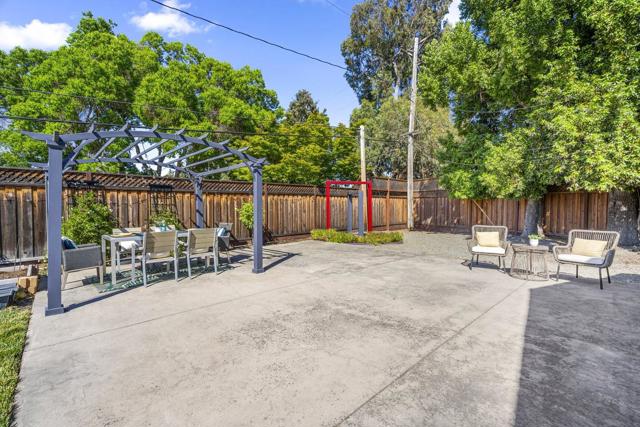 2371 Monroe Street, Santa Clara CA: https://media.crmls.org/mediaz/6f2ff7a5-236d-4eef-9dae-bd27e256c629.jpg