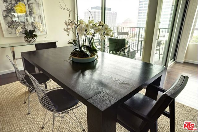 3460 W 7th Street, Los Angeles CA: https://media.crmls.org/mediaz/6f30909d-1191-44e1-a82d-5fb27f792bd6.jpg