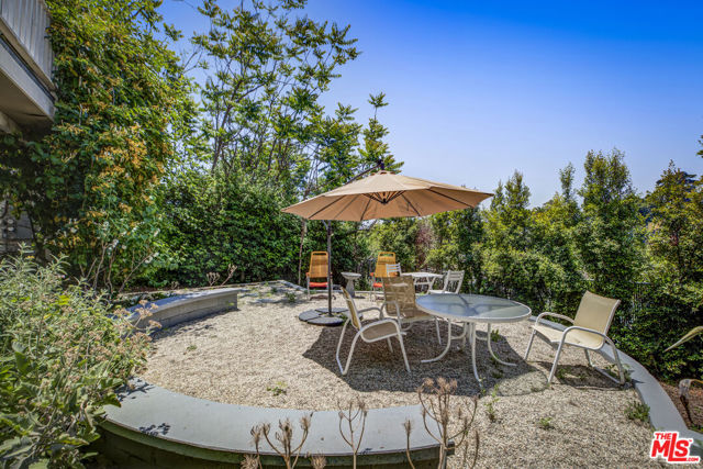 1120 W Edgeware Road, Los Angeles CA: https://media.crmls.org/mediaz/6f30d9d9-c567-4cfc-9d5b-a37e585d2bd5.jpg