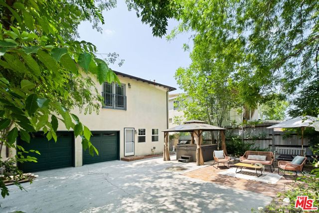 1006 Avenue 50, Los Angeles, California 90042, 4 Bedrooms Bedrooms, ,2 BathroomsBathrooms,Single Family Residence,For Sale,Avenue 50,24394605