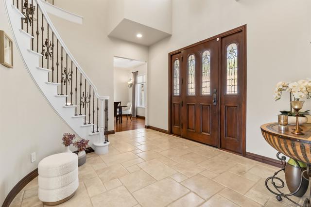 17941 Vista Lomas Dr, Poway CA: https://media.crmls.org/mediaz/6f315f84-99d4-4ef5-9c5f-86bc50d7b1ec.jpg