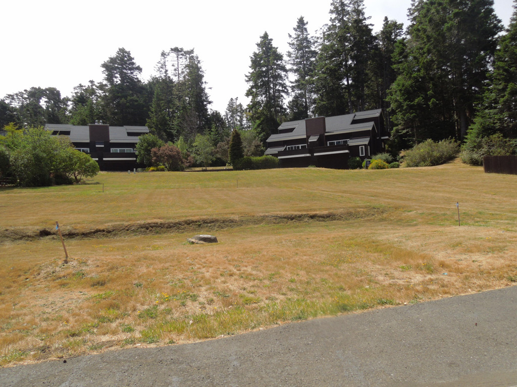11063 Hills Ranch Road, Mendocino, CA 95460