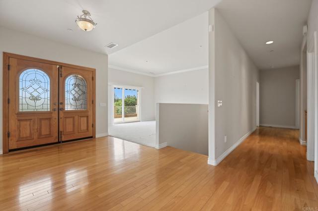 Detail Gallery Image 4 of 74 For 2596 Green Canyon Rd, Fallbrook,  CA 92028 - 4 Beds | 2/1 Baths