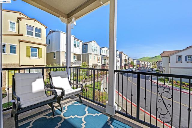 Image 8 of 41 For 7228 Carneros Ln