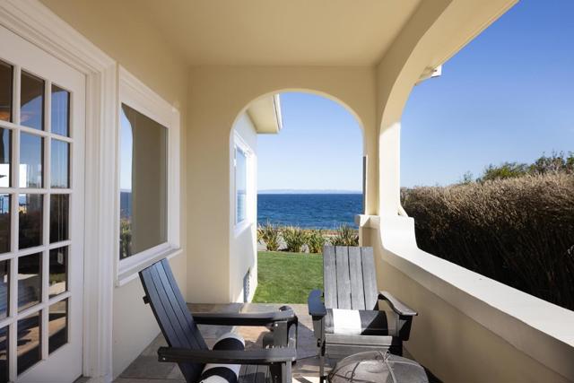 1051 Ocean View Boulevard, Pacific Grove CA: https://media.crmls.org/mediaz/6f35addc-3d17-4dc4-9931-6ab40bf9d983.jpg