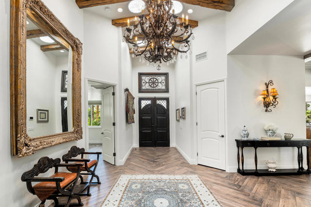 3330 Andreas Hills Drive, Palm Springs CA: https://media.crmls.org/mediaz/6f35b355-e023-443c-bdda-069501094fb8.jpg