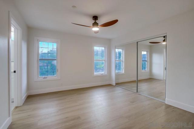 2543 Daisy Ln, Fallbrook CA: https://media.crmls.org/mediaz/6f35e4c0-3627-4630-9db6-259bc744c8cb.jpg