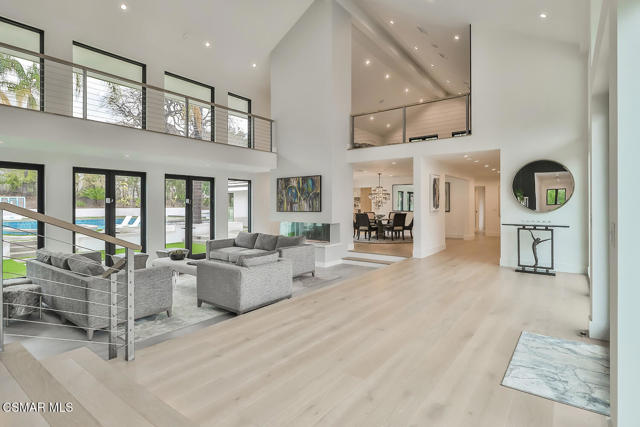 31754 Foxfield Drive, Westlake Village CA: https://media.crmls.org/mediaz/6f365250-0d80-4950-879f-49922bff66cf.jpg