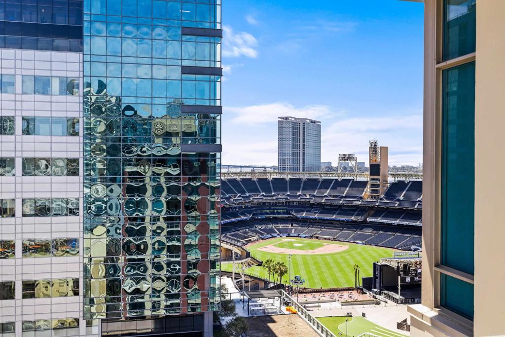 427 9th Avenue - photo 2