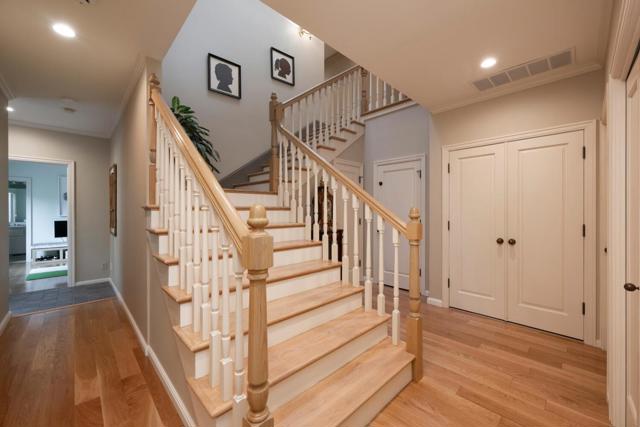 1162 Barroilhet Drive, Hillsborough CA: https://media.crmls.org/mediaz/6f38025f-8112-4797-87a1-b779e8168f6d.jpg