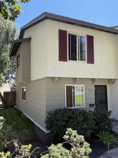 Detail Gallery Image 1 of 26 For 7069 Russan Ln, Lemon Grove,  CA 91945 - 3 Beds | 1/1 Baths