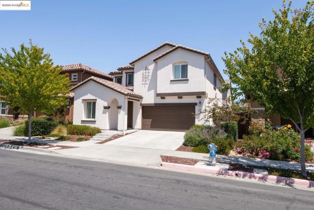 5132 Kevin PL, Rohnert Park CA: https://media.crmls.org/mediaz/6f3cb324-ec93-4d8b-bd91-8dd35e71920a.jpg