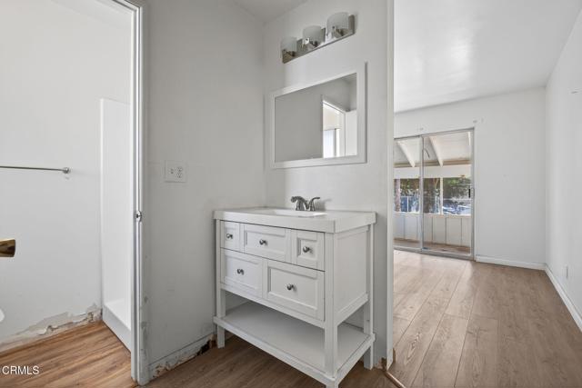 1211 Cruzero Street, Ojai CA: https://media.crmls.org/mediaz/6f3ce22f-b97c-4e75-a475-4d7653aacc1e.jpg