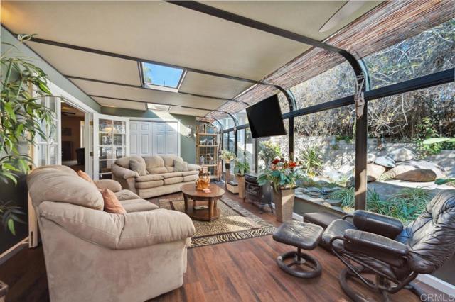 10880 Hess Drive, La Mesa CA: https://media.crmls.org/mediaz/6f3d127b-92dc-4f3d-ae4a-ac161f25bebb.jpg