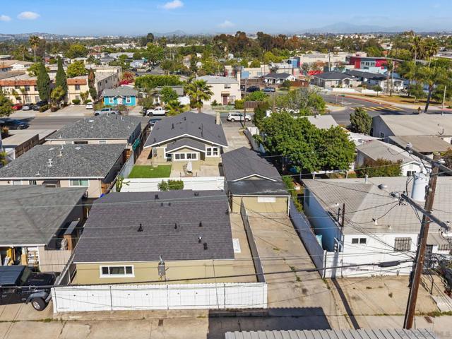 4646 48 Cherokee Avenue, San Diego CA: https://media.crmls.org/mediaz/6f3ecc2e-a1c9-4d39-b797-29876a7277c2.jpg