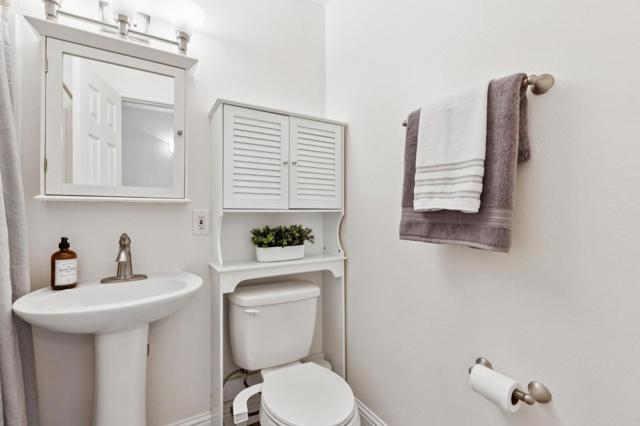 7527 Sutton Lane, Dublin CA: https://media.crmls.org/mediaz/6f3fa82c-1b54-4b31-8d7b-450fec146d79.jpg