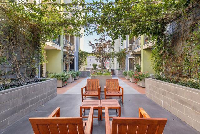 777 6Th Ave, San Diego CA: https://media.crmls.org/mediaz/6f40d975-fac5-4d60-b1af-5eea91a46f02.jpg