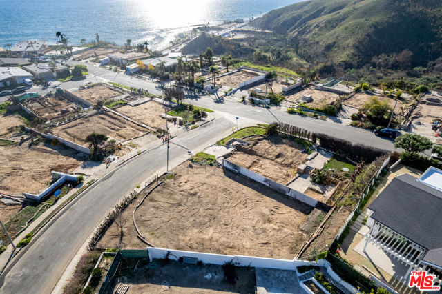 Drew Fenton | 18441 Kingsport Drive Malibu CA | MLS: 7461689 Drew Fenton | 18441 Kingsport Drive Malibu CA | MLS: 7461689