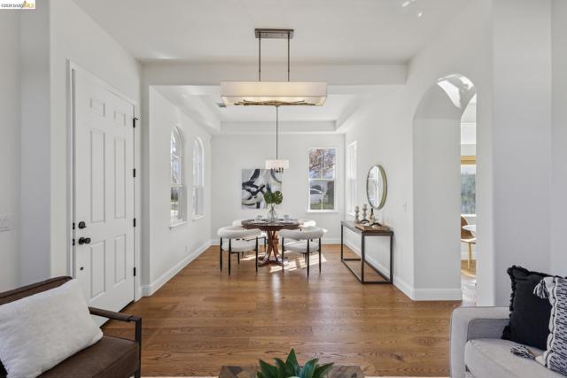 Image 7 of 49 For 548 Gabriel Ct