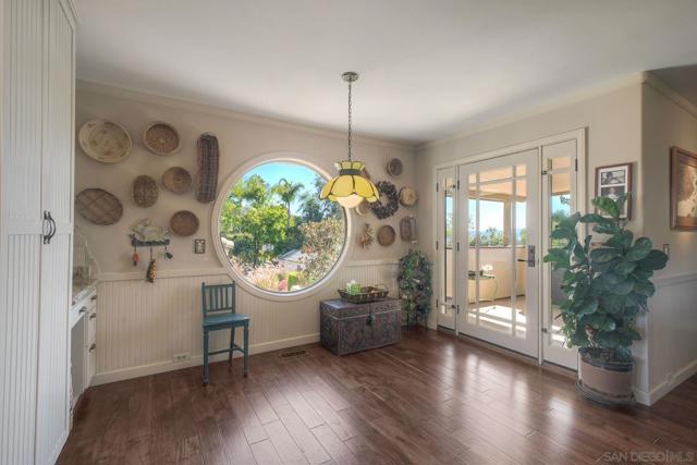 2848 Sunset Hills, Escondido CA: https://media.crmls.org/mediaz/6f421abb-6bf4-4d1f-84fe-9e0f71c5dac2.jpg