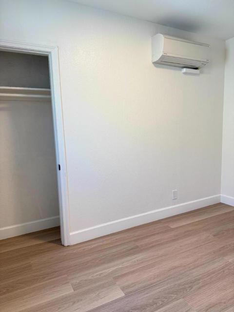 318 3rd Lane, South San Francisco CA: https://media.crmls.org/mediaz/6f423af6-96fe-4a8a-89c1-fb8946a0f295.jpg