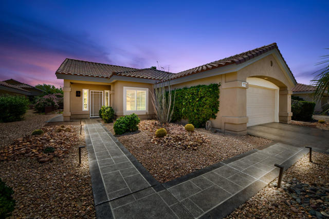78391 Desert Willow Drive, Palm Desert CA: https://media.crmls.org/mediaz/6f43e564-8ed2-40b4-9c9c-5eb7cc78dc55.jpg