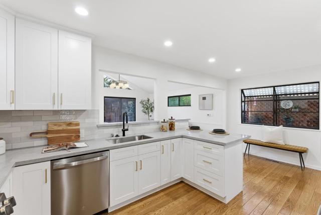 Image 7 of 37 For 319 30th Avenue