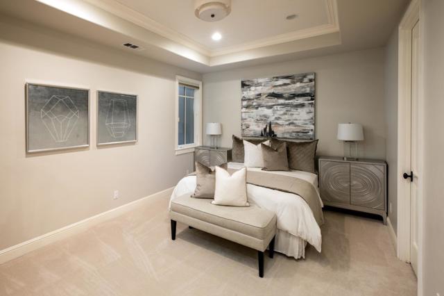484 Orange Avenue, Los Altos CA: https://media.crmls.org/mediaz/6f47705c-ce28-4154-9e69-d2aace099379.jpg