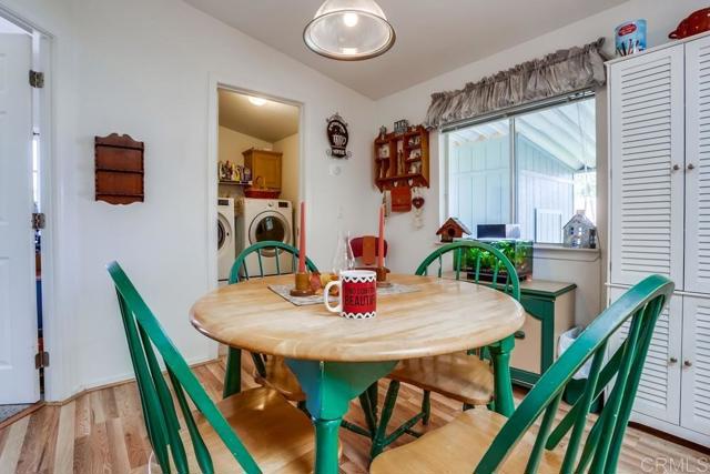 1750 W Citracado Parkway, Escondido CA: https://media.crmls.org/mediaz/6f48c5dd-a773-44fc-b9f5-066ab0eb8fa1.jpg