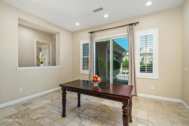 Image 16 of 46 For 7375 Elk Run Way