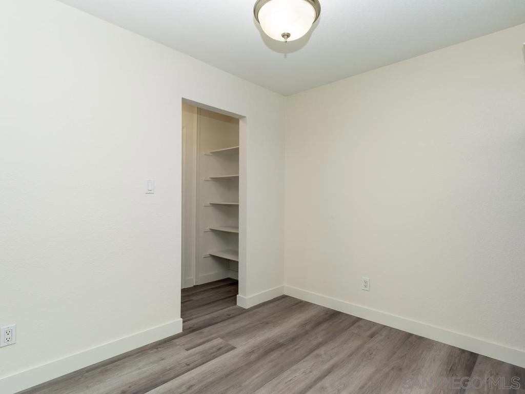 6602 Beadnell Way - photo 11