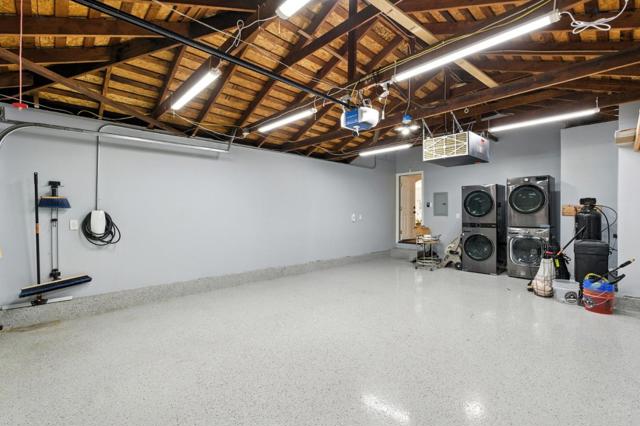 1406 Hollenbeck Avenue, Sunnyvale CA: https://media.crmls.org/mediaz/6f4ccd67-76a3-43a3-ae23-6a8951d5b88b.jpg