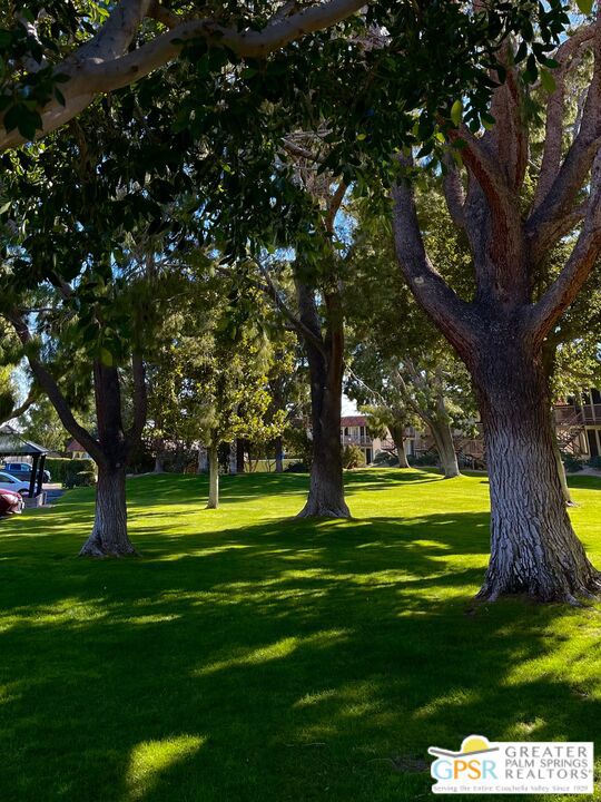 Image 18 of 30 For 64291 Spyglass Avenue 10