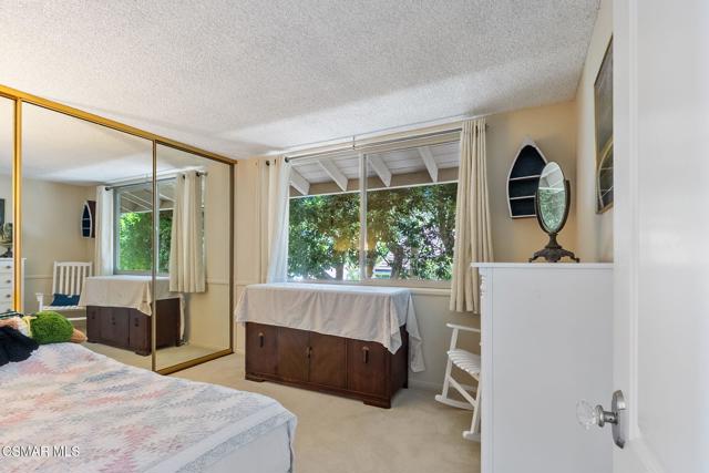 2910 Bear River Circle, Westlake Village CA: https://media.crmls.org/mediaz/6f4ee6cc-6c64-4c60-bbc8-c9fe20c4a8d7.jpg