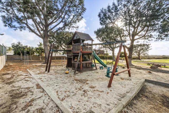 Detail Gallery Image 41 of 45 For 13092 Caminito Del Rocio, Del Mar,  CA 92014 - 2 Beds | 2 Baths