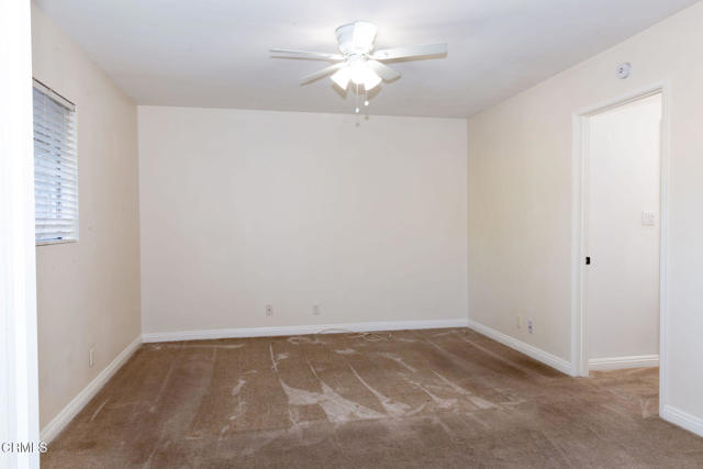 Detail Gallery Image 20 of 43 For 741 Warwick Ave, Thousand Oaks,  CA 91360 - 2 Beds | 1/1 Baths