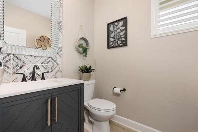 Detail Gallery Image 12 of 42 For 12611 Stella Ln, San Diego,  CA 92129 - 4 Beds | 3/1 Baths