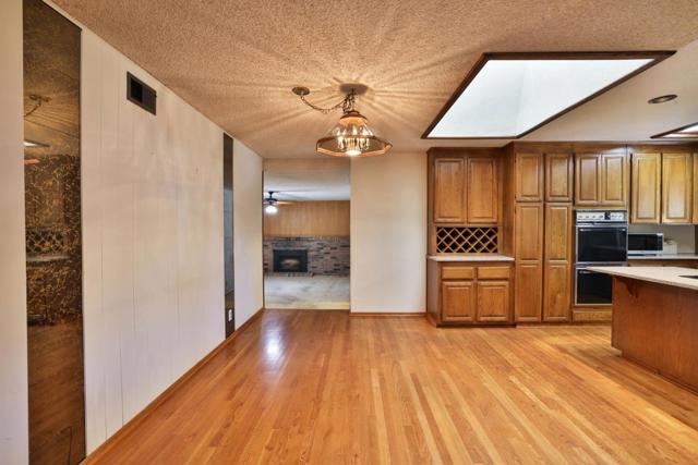 4908 New Ramsey Court, San Jose CA: https://media.crmls.org/mediaz/6f502cf7-d5d5-4781-b92c-b9eb82b342a1.jpg