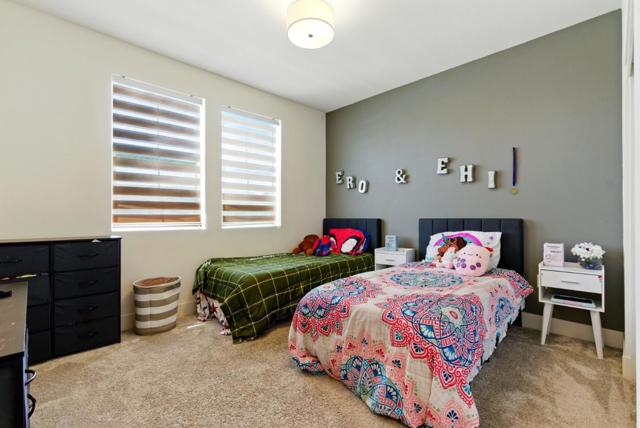 5758 Tournament Court, Tracy CA: https://media.crmls.org/mediaz/6f50cb58-9ad4-4a3f-bc4b-5937aff6c0ac.jpg