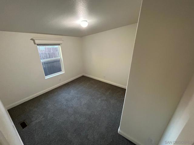 Image 42 of 59 For 8975 Lamar St